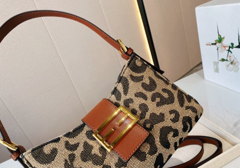 Fendi woman Handbag