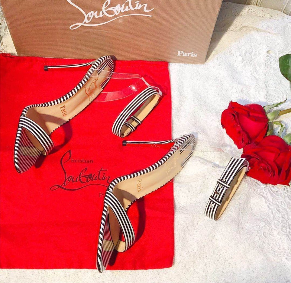 Woman red bottom heel