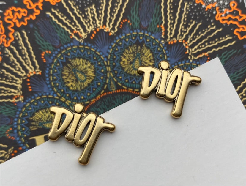 Dior woman earrings
