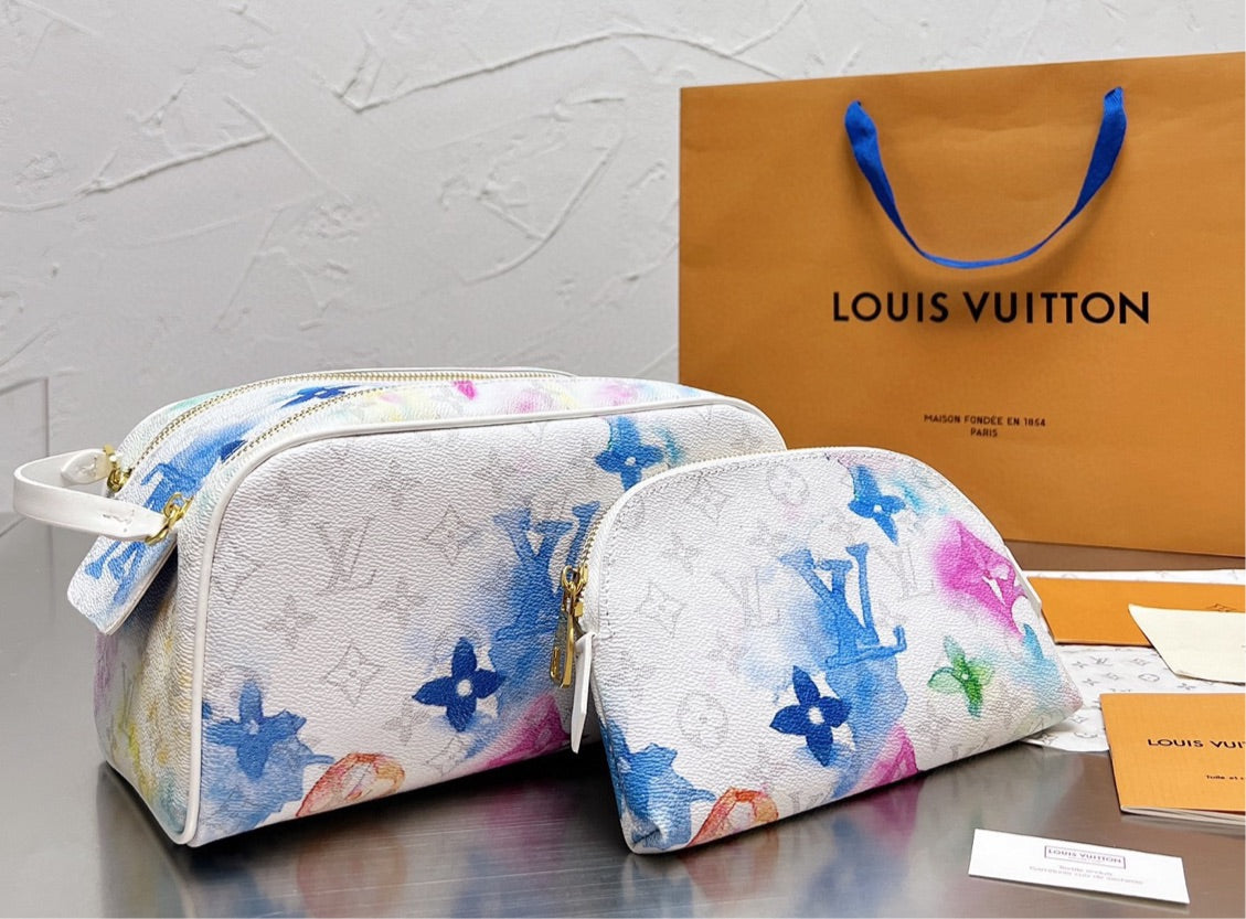New LV makeup bag 2pc