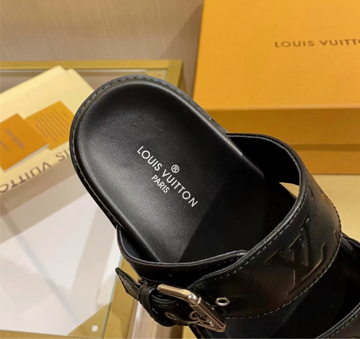 Black LV woman sandal