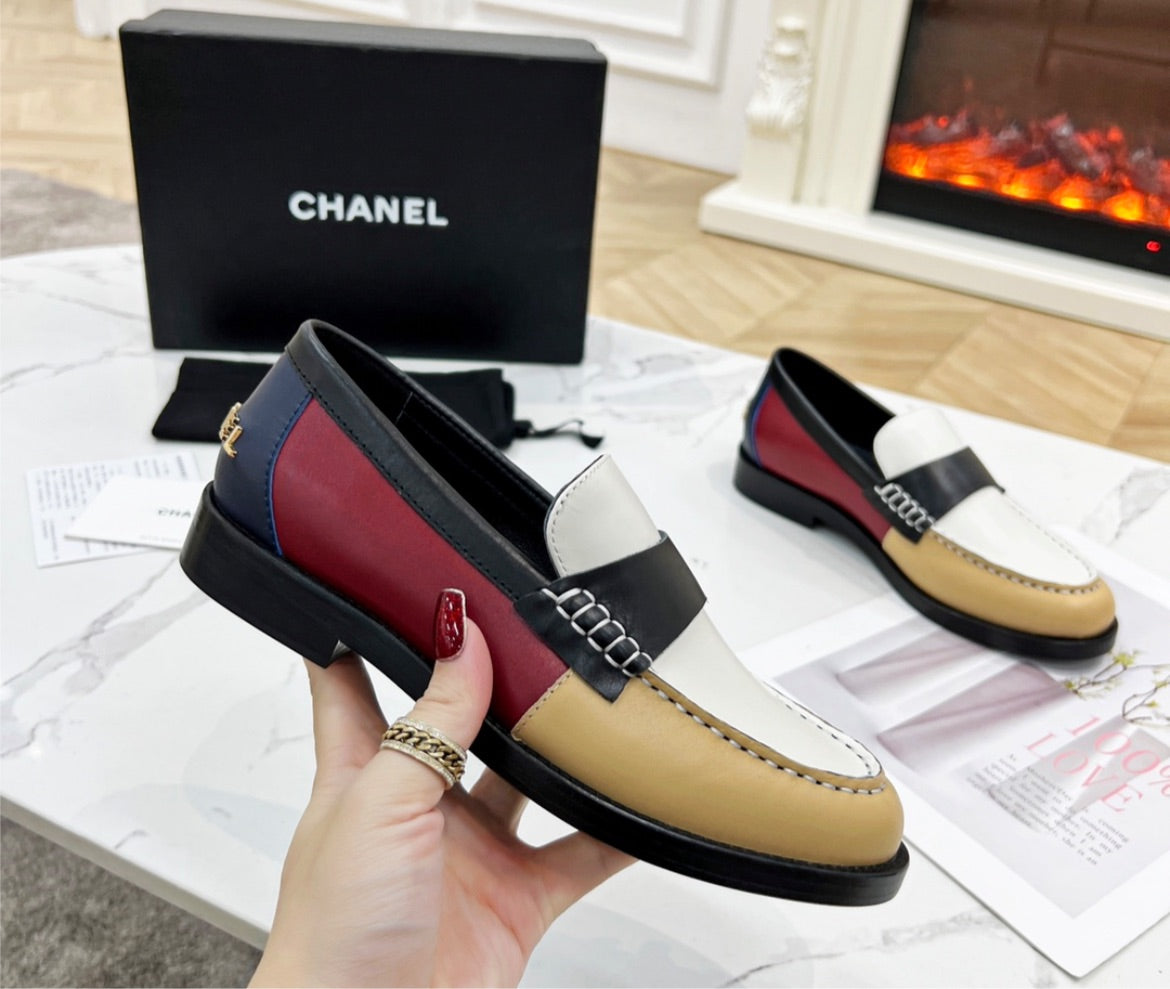 Chanel woman Flat shoes