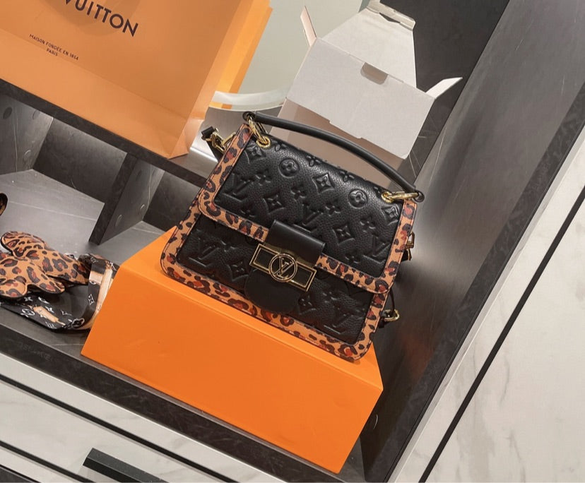 Black leopard woman handbag