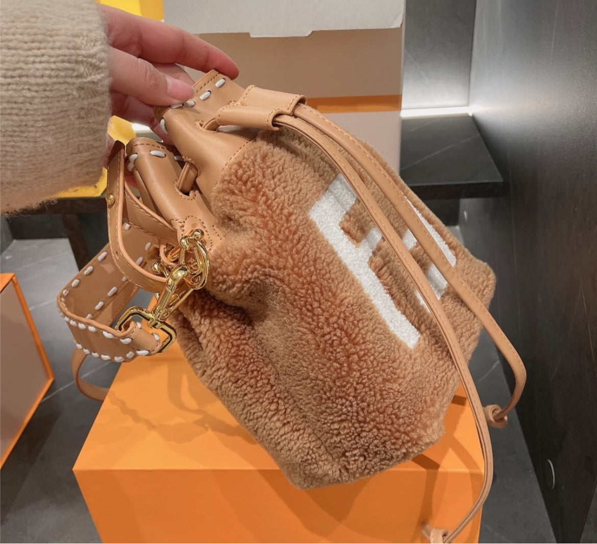 Fendi new woman shoulder handbag