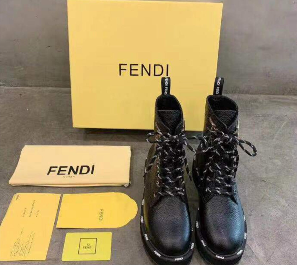 Fendi new woman Boots