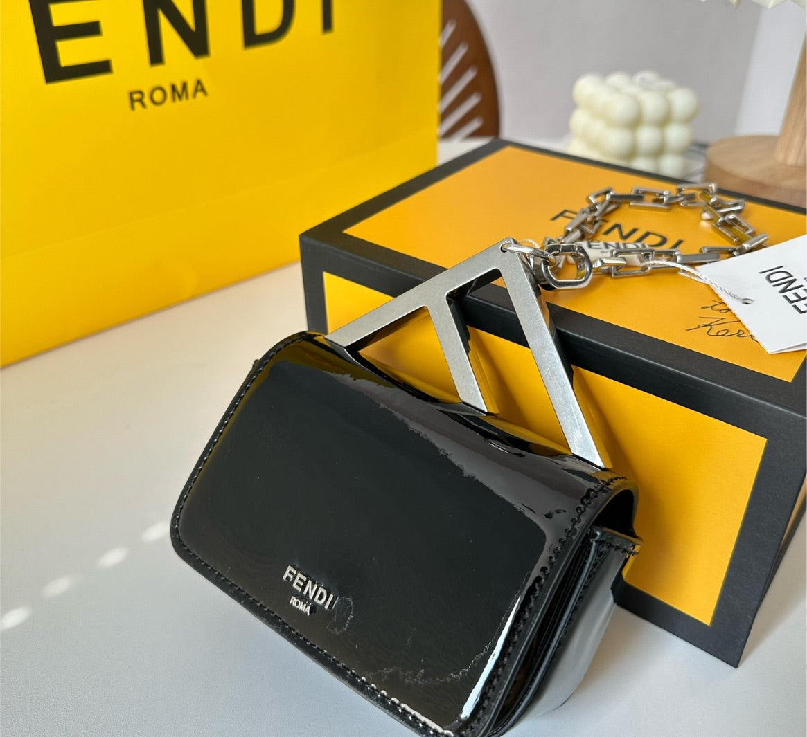 Woman New spring Fendi bag