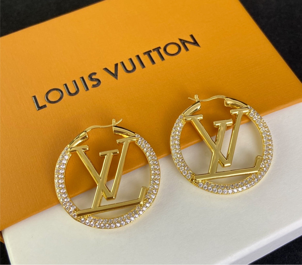 New LV woman hoop earring