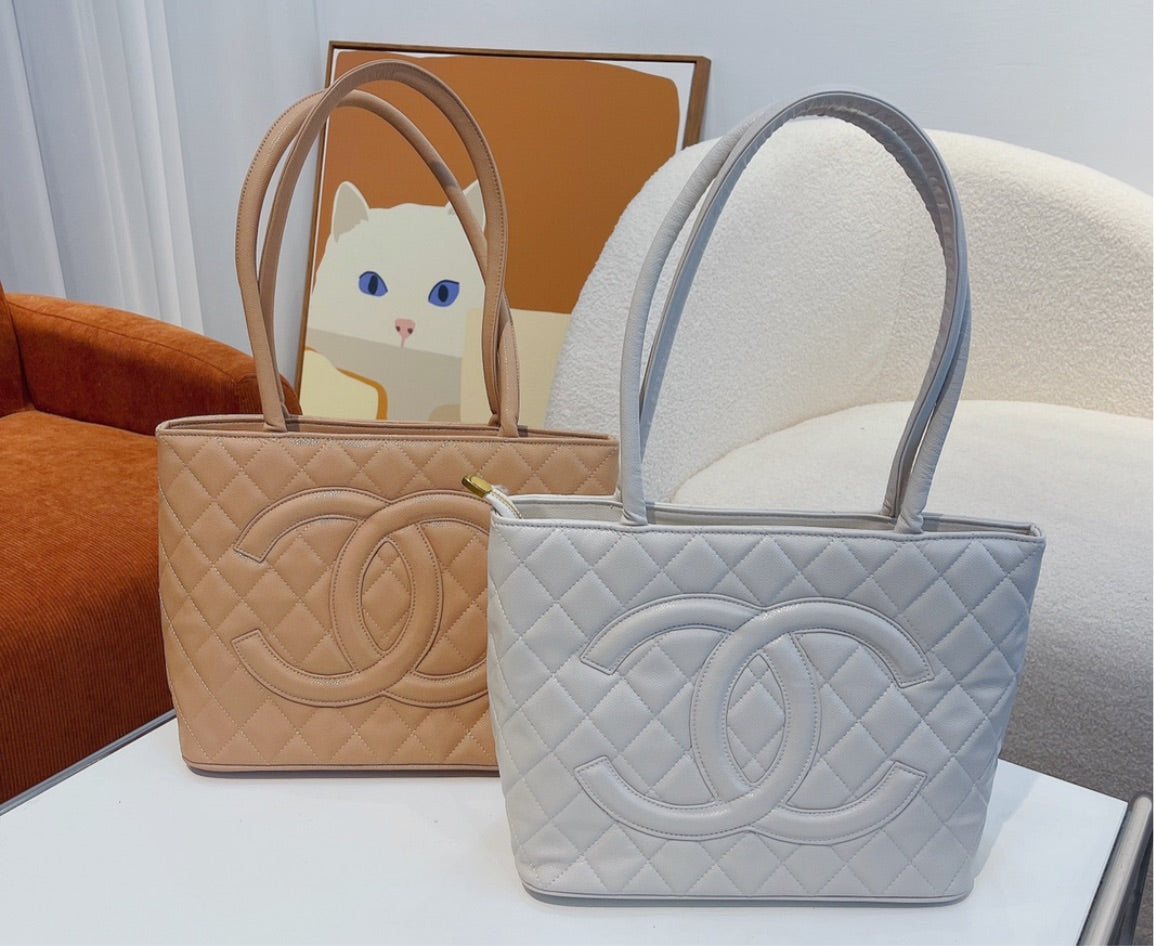 Woman Chanel handbag