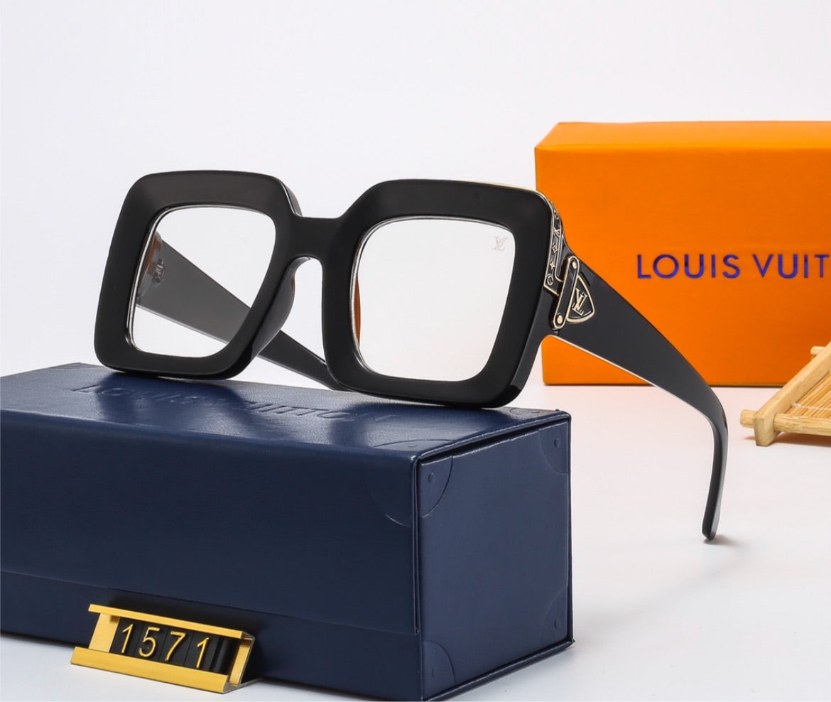 New LV woman sunglasses