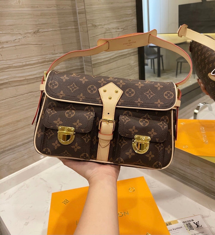LV woman new Handbag