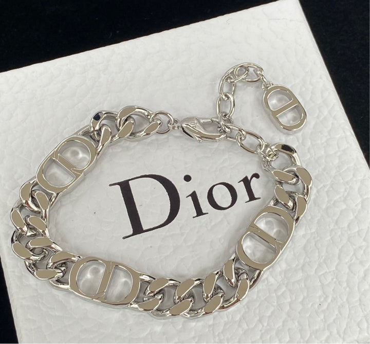 Silver Dior woman bracelet