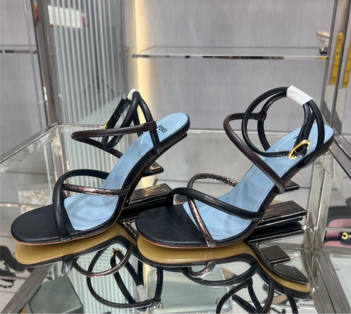 Fendi woman sandal/ shoes
