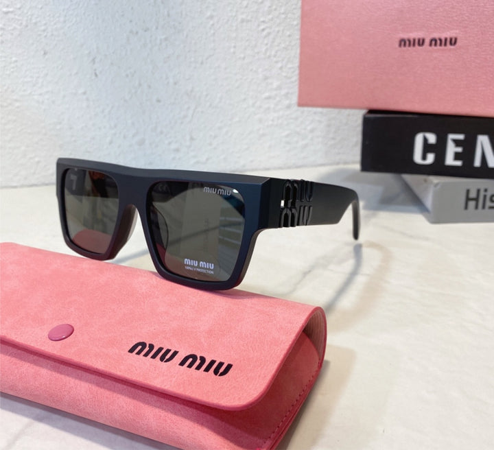 MIU MIU woman shades