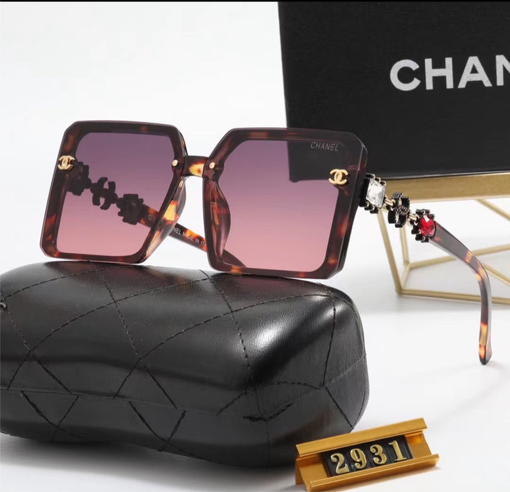 Chanel new woman sunglasses