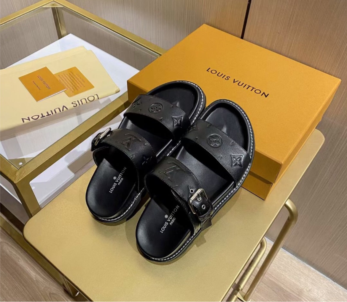Black LV woman sandal