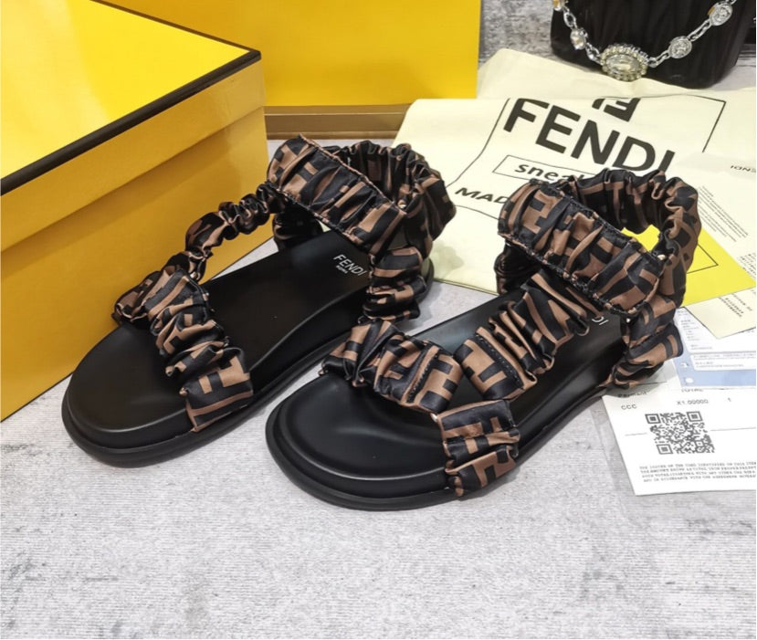 Fendi woman sandals