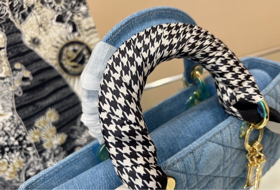 New Christian Dior woman handbag