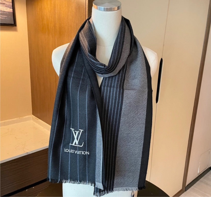 Unisex LV scarf