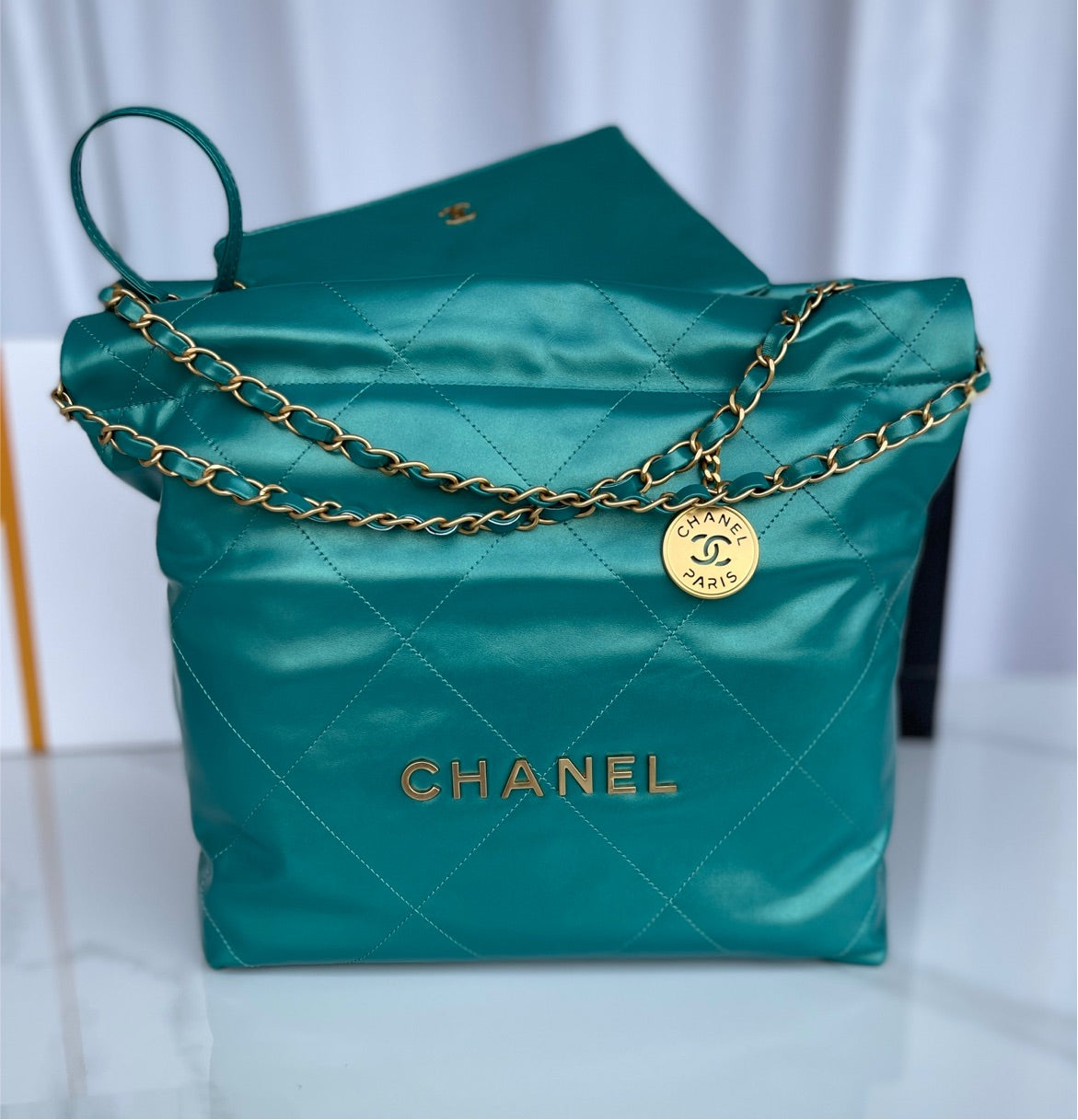 Chanel spring woman shoulder handbag