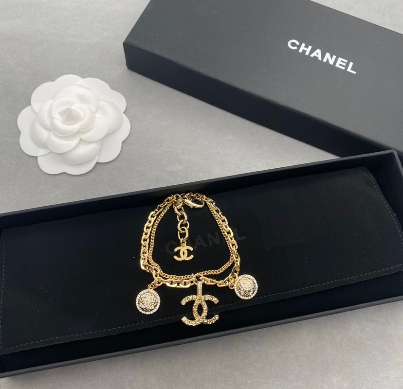 Chanel woman bracelet