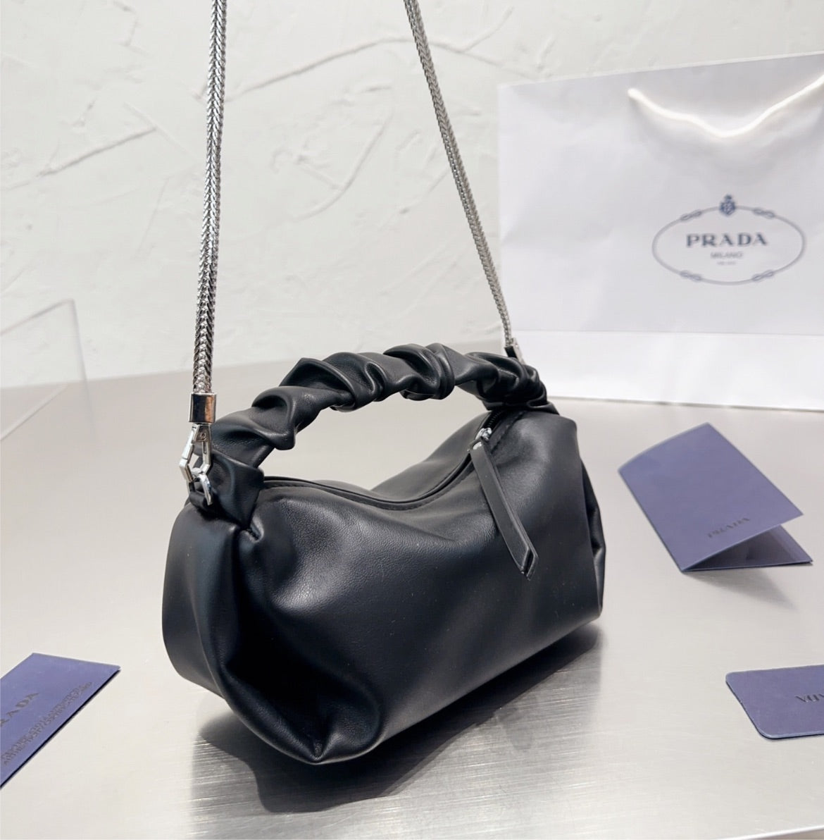 New woman Prada shoulder handbag