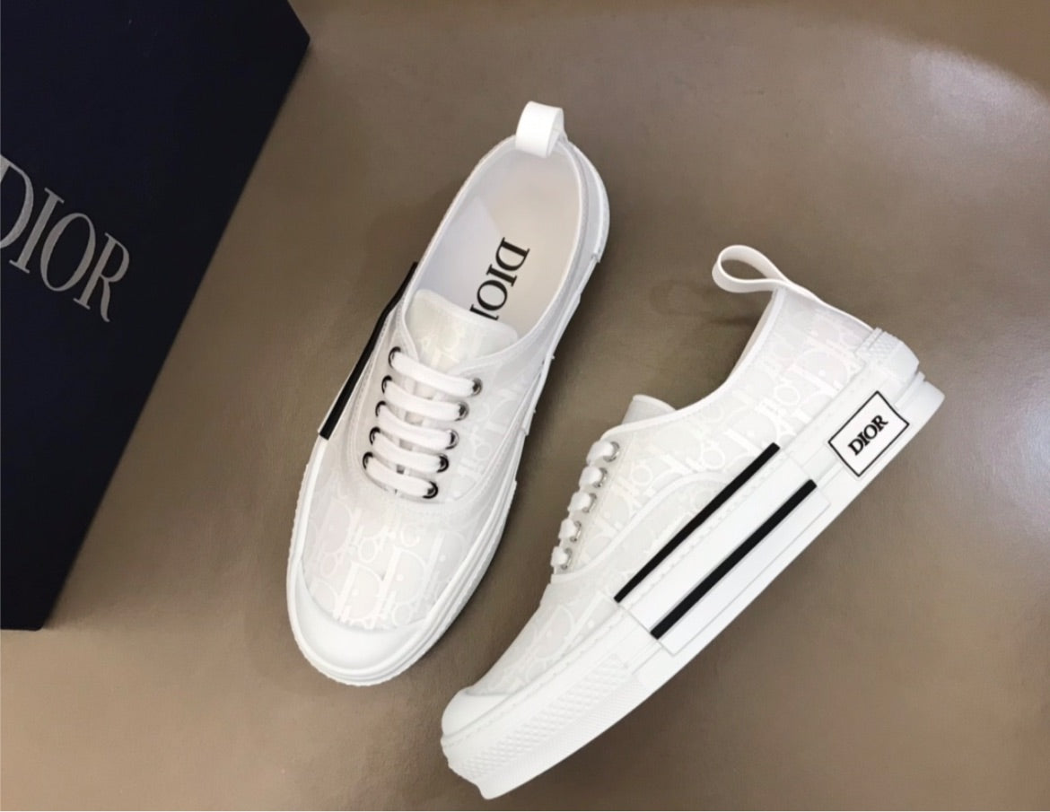 Dior woman sneaker