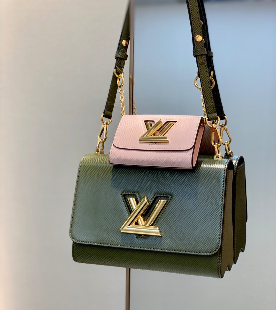 New 2 piece LV a woman handbag