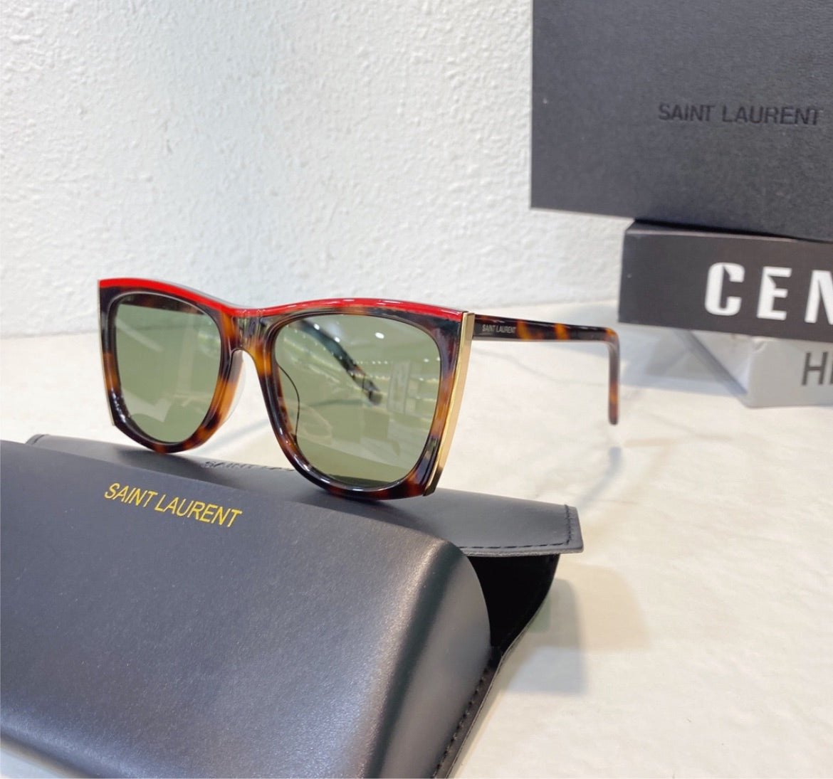 Saint Laurent woman shades