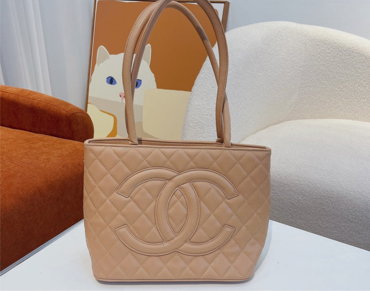 Woman Chanel handbag