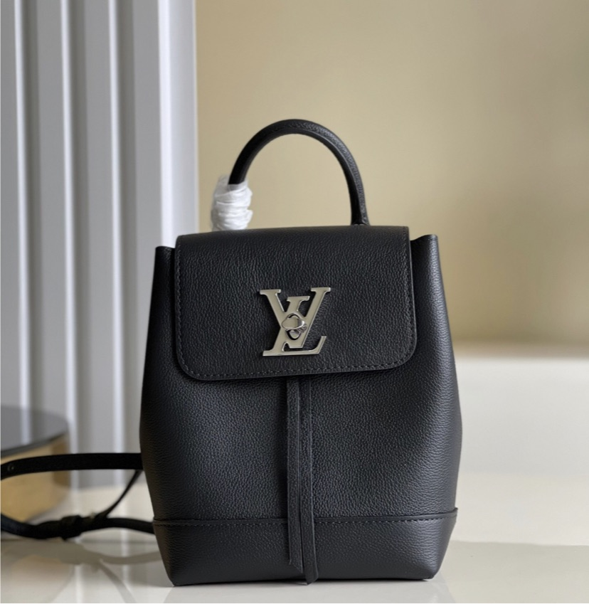 LV shoulder/ pack