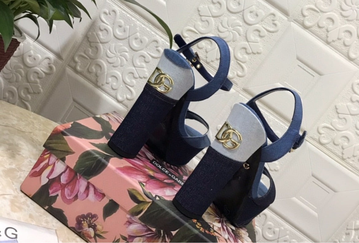 New Dolce & gabbana woman shoes