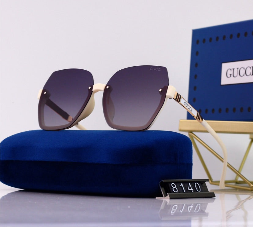 Gucci woman New sunglasses