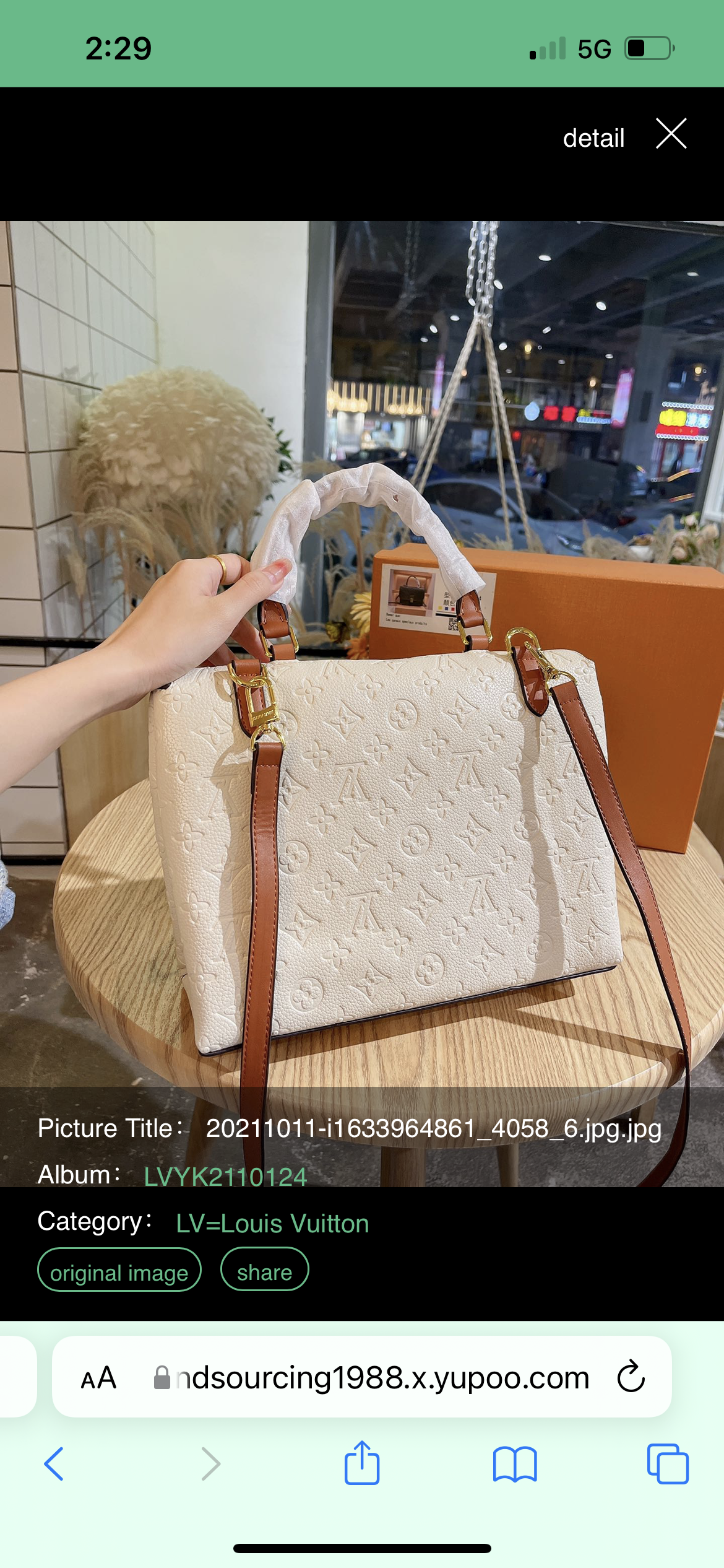 New LV woman Shoulder handbag