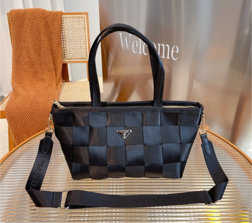 Black Prada woman Handbag