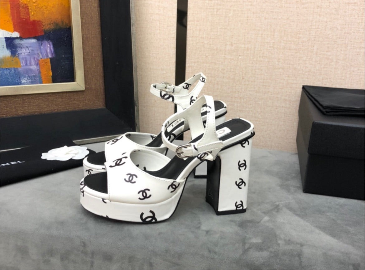 Chanel woman heel
