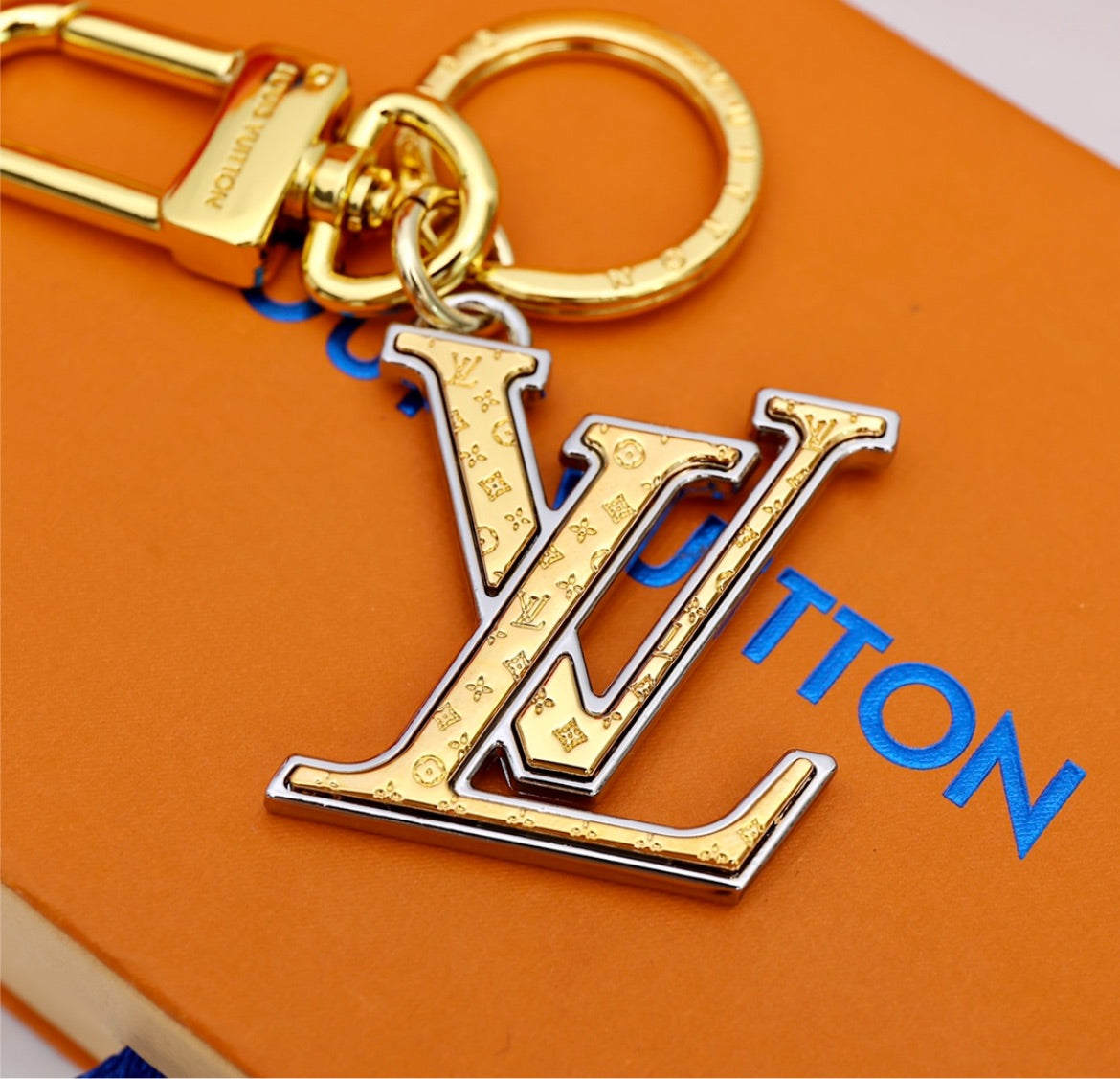 LV keychain new