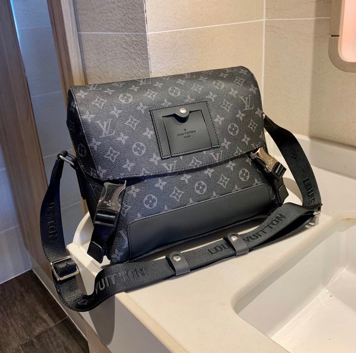 LV messenger handbag