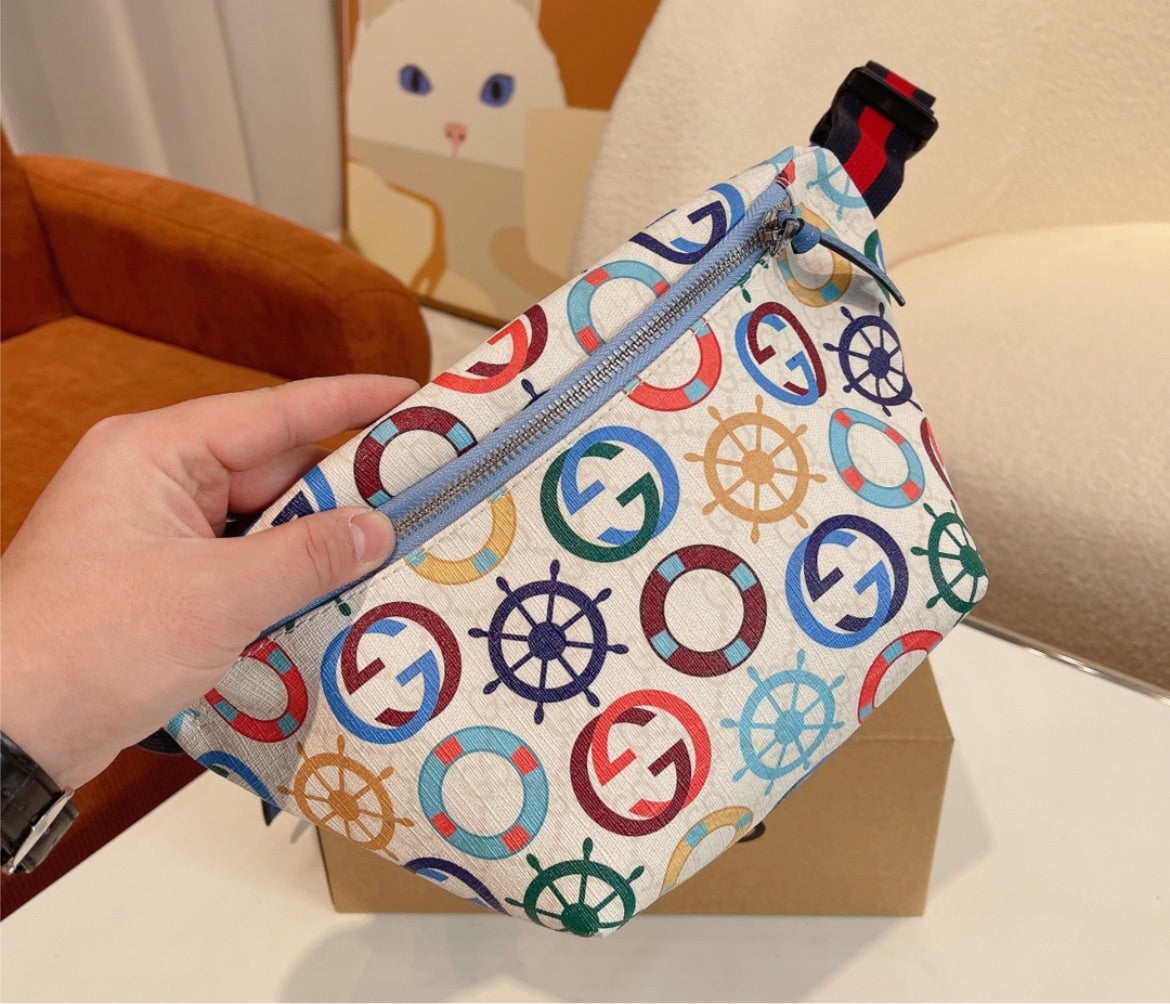 New Gucci Fanny pack