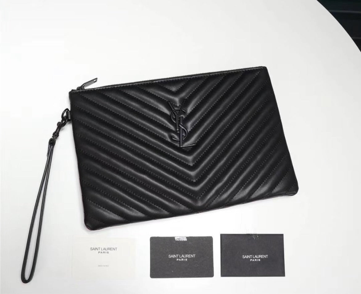 YSL woman wrists bag
