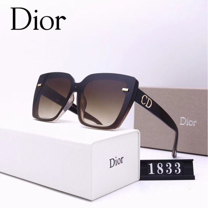 Dior woman sunglasses