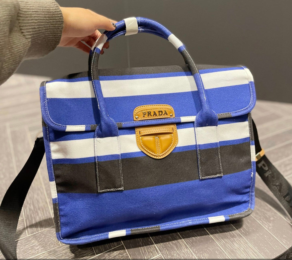 Prada woman handbag