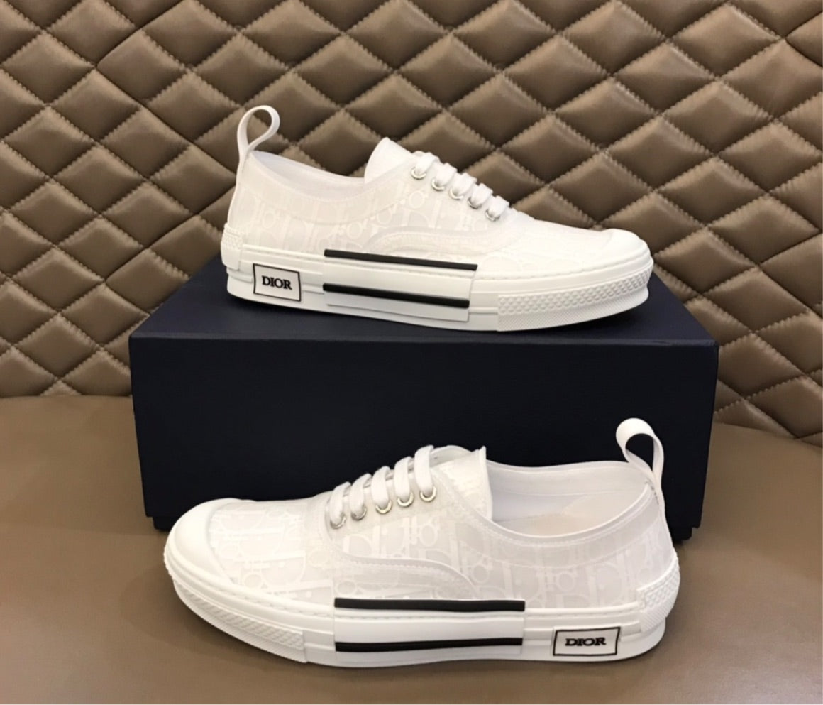 Dior woman sneaker