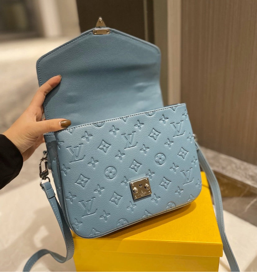 LV woman Shoulder Handbag