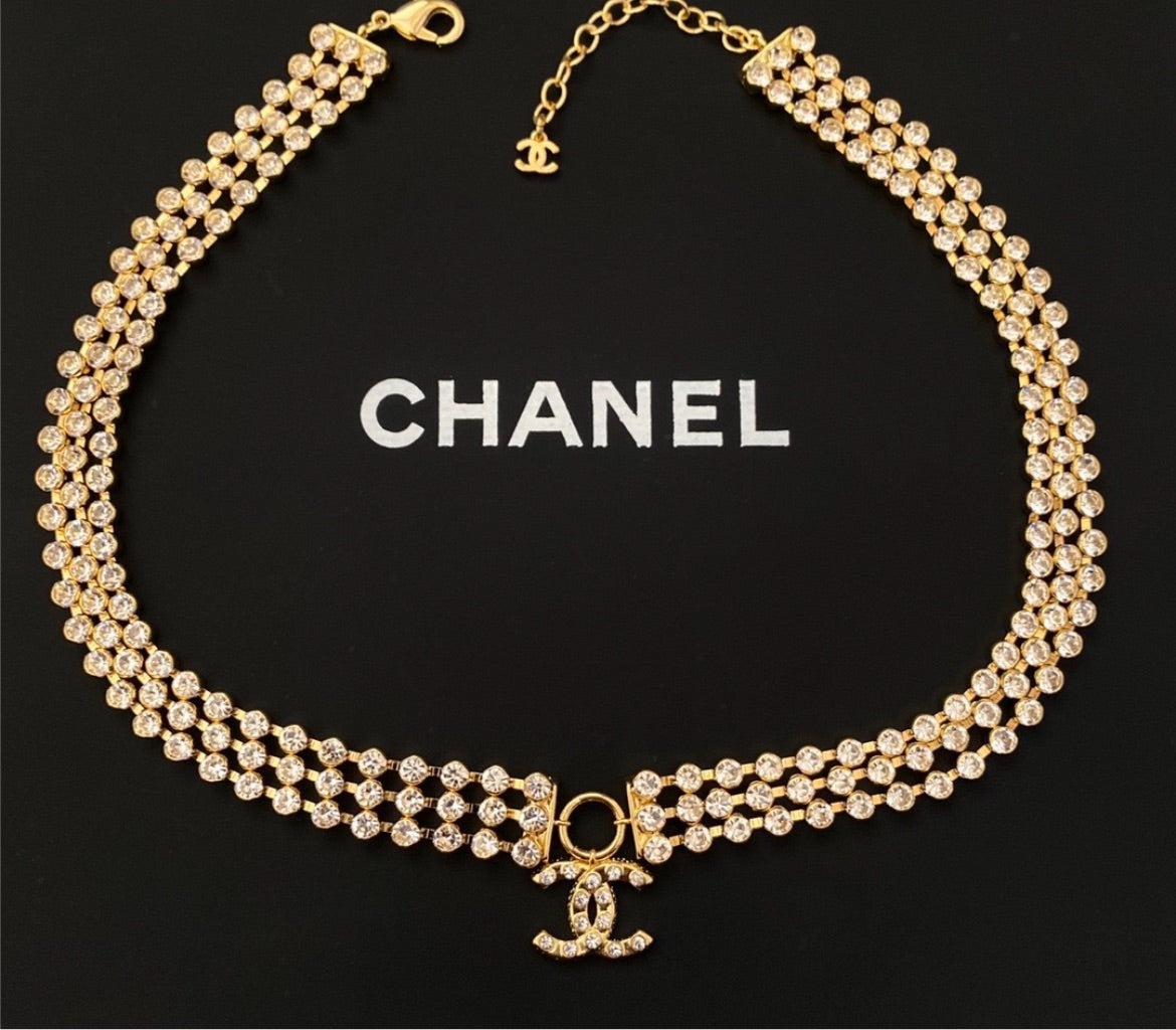 Chanel woman necklace