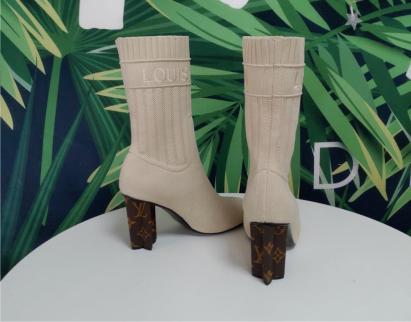 New LV woman Boots