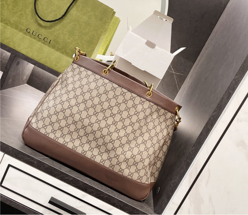 Gucci Woman Handbag