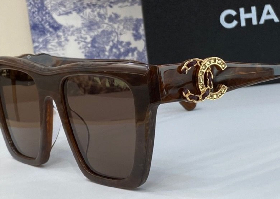 New sunglasses Chanel