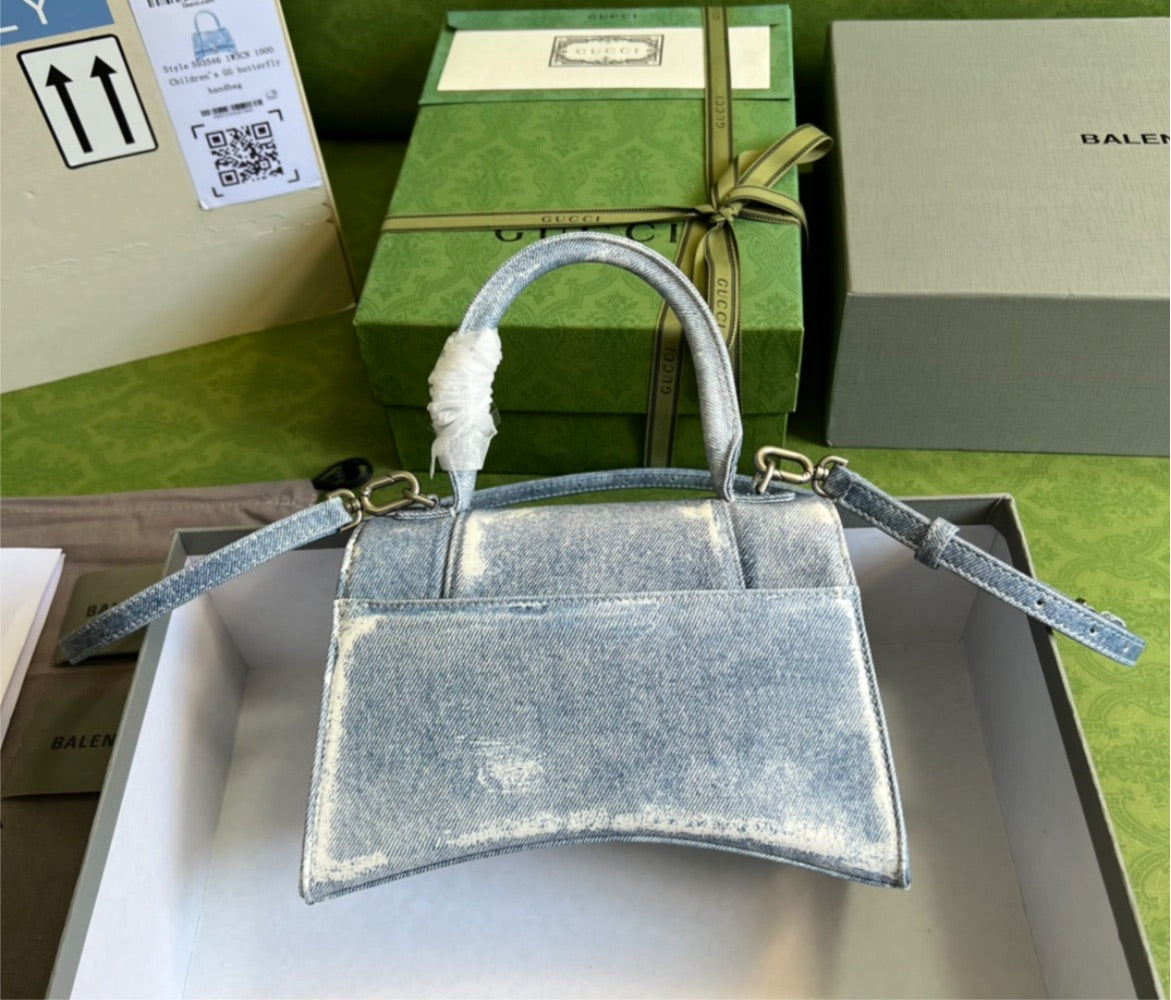 Balenciaga woman shoulder handbag