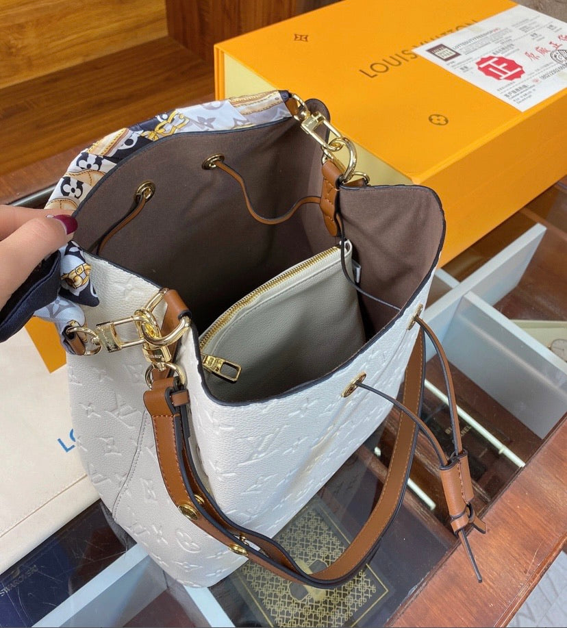LV shoulder Handbag