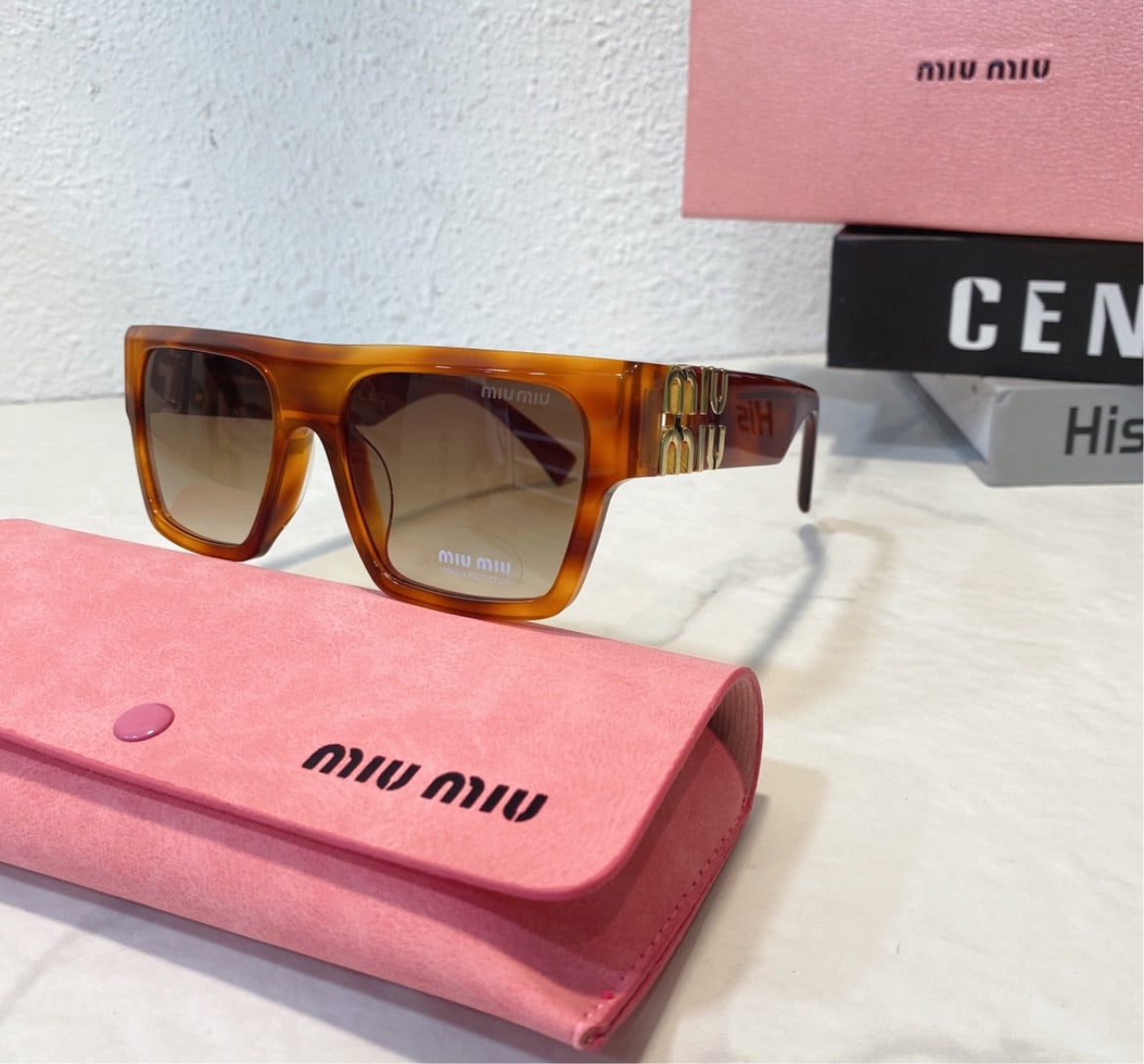 MIU MIU woman shades